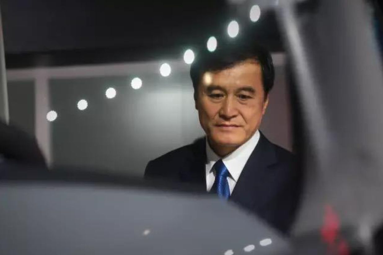 江淮汽车 | 安进“退位”在即，项兴初、李明的光明与磨难