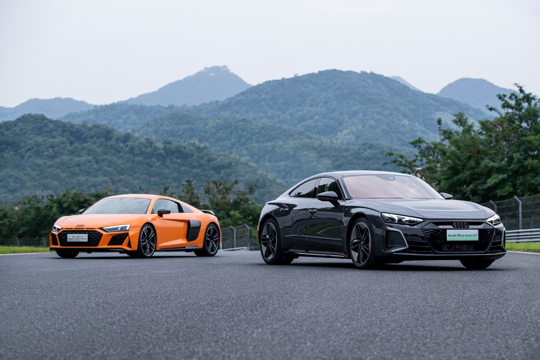 RS赛道基因、GT文化融合纯电科技，奥迪RS e-tron GT能爆发怎样魅力
