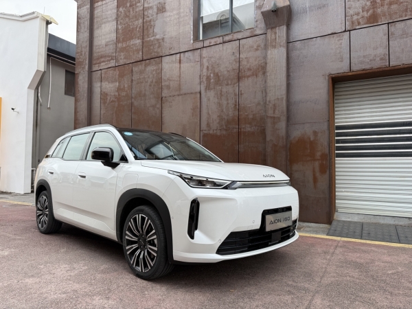 广汽埃安i60 纯电版：不声不响，却把“全能”做得最稳的那种车