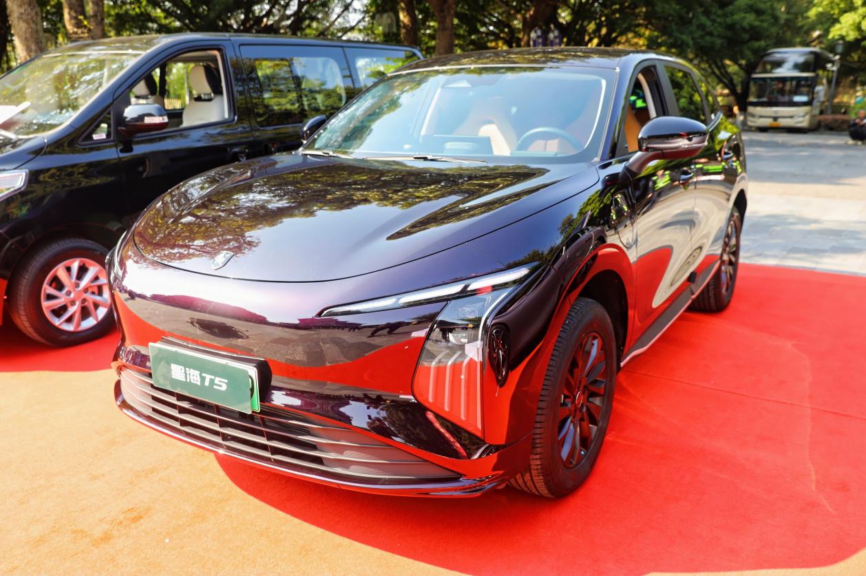 务实家庭的新选择——风行星海T5正式启动预售