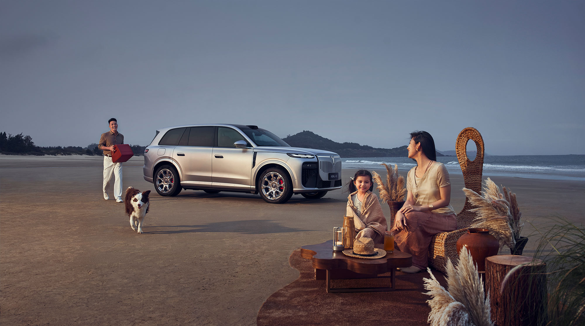 岚图泰山 X8 开启预售， “五座新王” 定义家用 SUV 3.0 时代